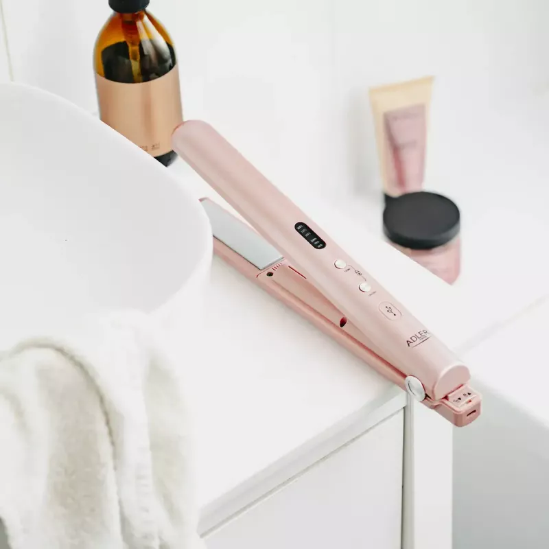 Piastra per capelli Adler AD 2327 con sistema di riscaldamento in ceramica, temperatura 160–220 °C