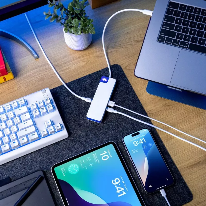 Hub USB-C TARGUS Hyperdrive Flex 8 porte (blu)