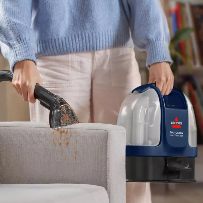 Bissell SpotClean Mini pulitore per tappeti senza fili a mano nero, blu