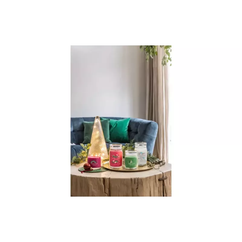 Yankee Candle Signature Magical Bright Lights candela grande in giara, 567 g