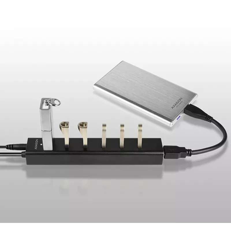 Axagon HUE-SA7BP hub di ricarica 7x USB 3.0 in alluminio nero incl. alimentatore