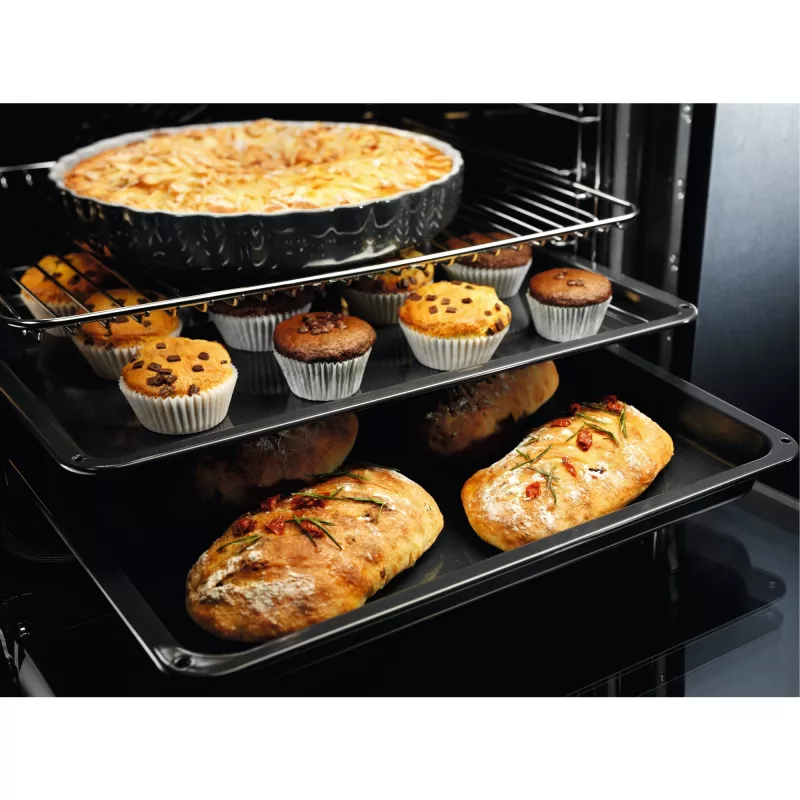 Forno elettrico da incasso Electrolux EOF3H40BW, 65 L, aria calda, grill, AquaClean, bianco