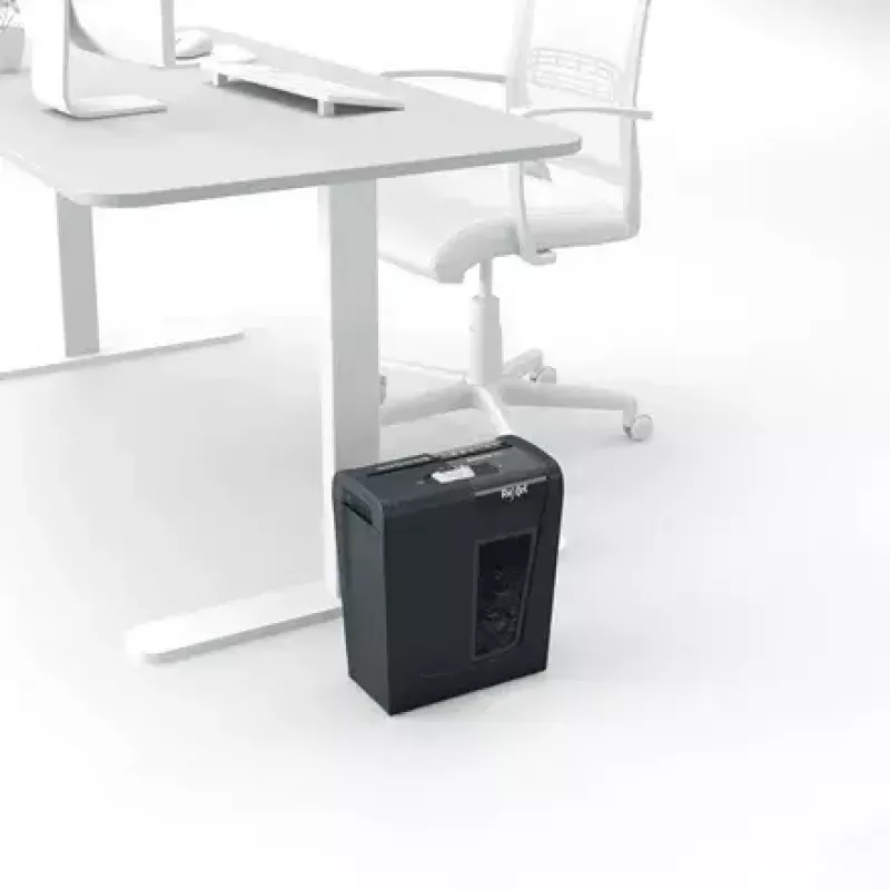 Distruggidocumenti REXEL Secure S5 — taglio a strisce, capacità 5 fogli, taglio 6 mm, contenitore 10 L, sicurezza P-2, nero