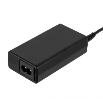 Alimentatore universale per notebook Akyga AK-NU-12 65 W, 18,5–20 V, 6 connettori intercambiabili, nero