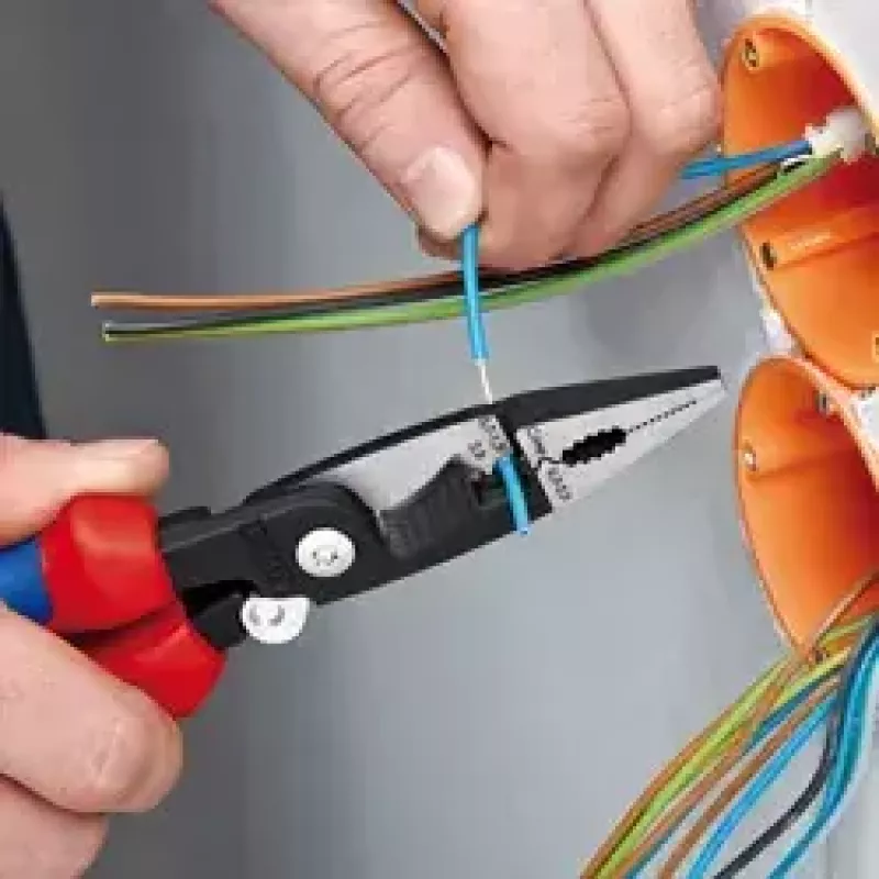 Pinza Knipex 13 96 200 T diametro massimo tubo 1,5 cm