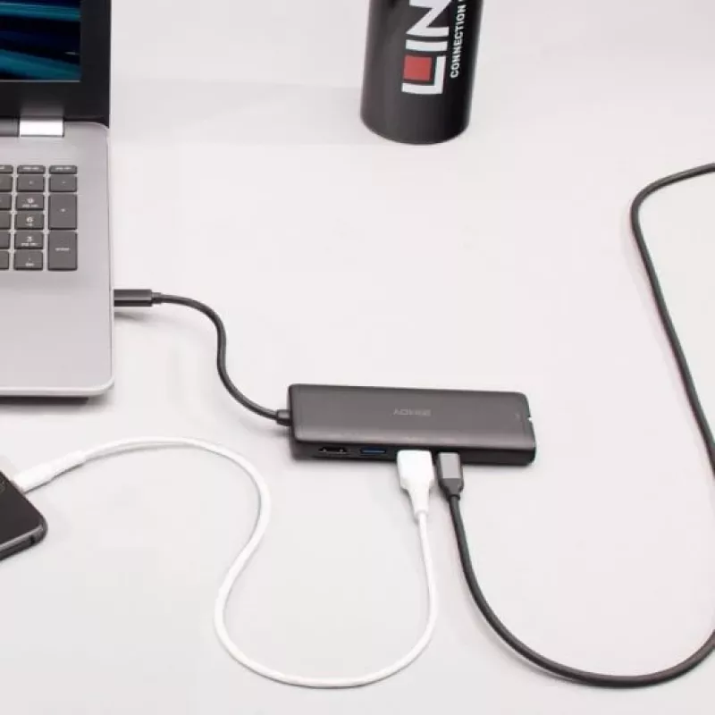 Docking station mini USB-C per laptop Lindy DST-Mini con supporto 4K e ricarica pass-through 100W