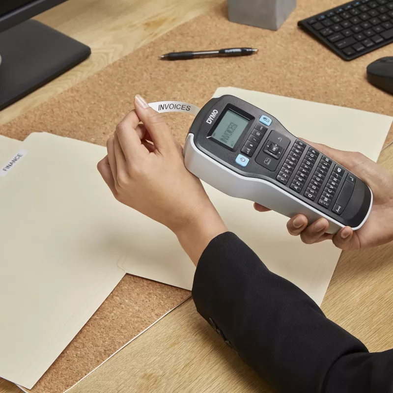 DYMO LabelManager 160 etichettatrice | etichettatrice portatile con tastiera QWERTZ | include nastro etichette D1 nero e bianco (12 mm) | per casa e ufficio