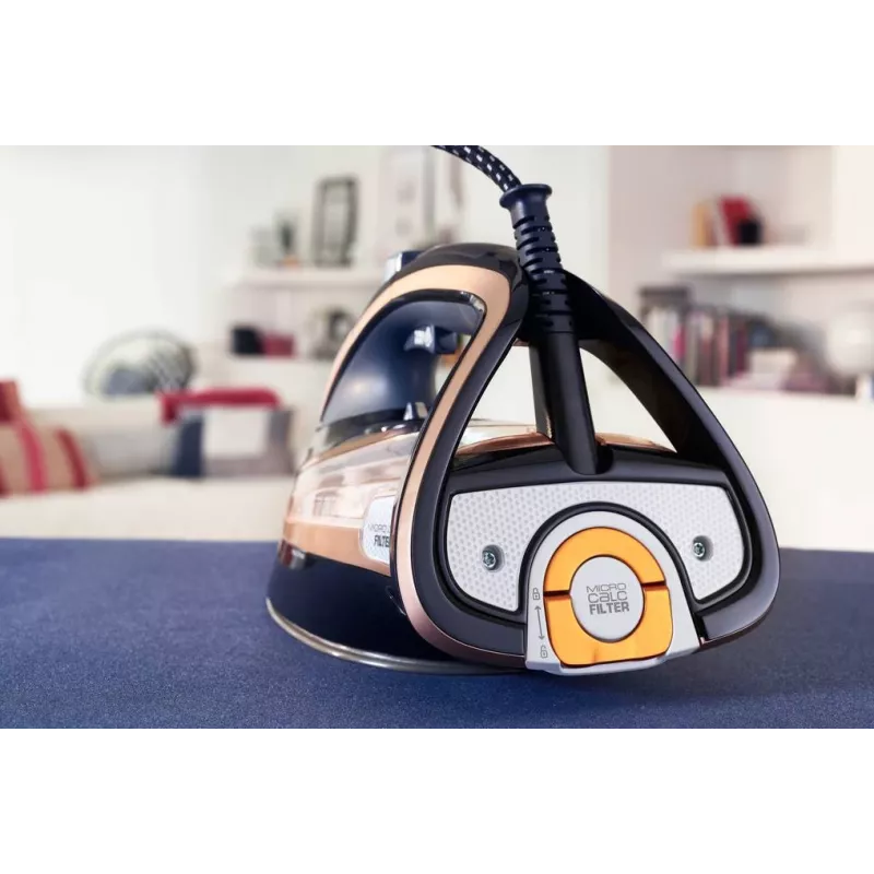 Ferro da stiro Tefal FV9865E0 ferro da stiro a secco e a vapore suola Durilium Autoclean 3000 W nero, oro