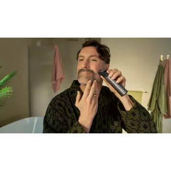 Trimmer All-in-One Philips 9000 Series MG9557/15 20-in-1 argento 120 min. di autonomia della batteria
