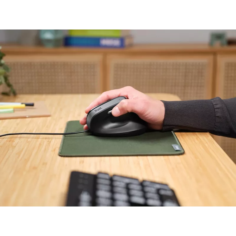 Trust Bayo II Mouse per destrorsi USB Type-A 2400 DPI