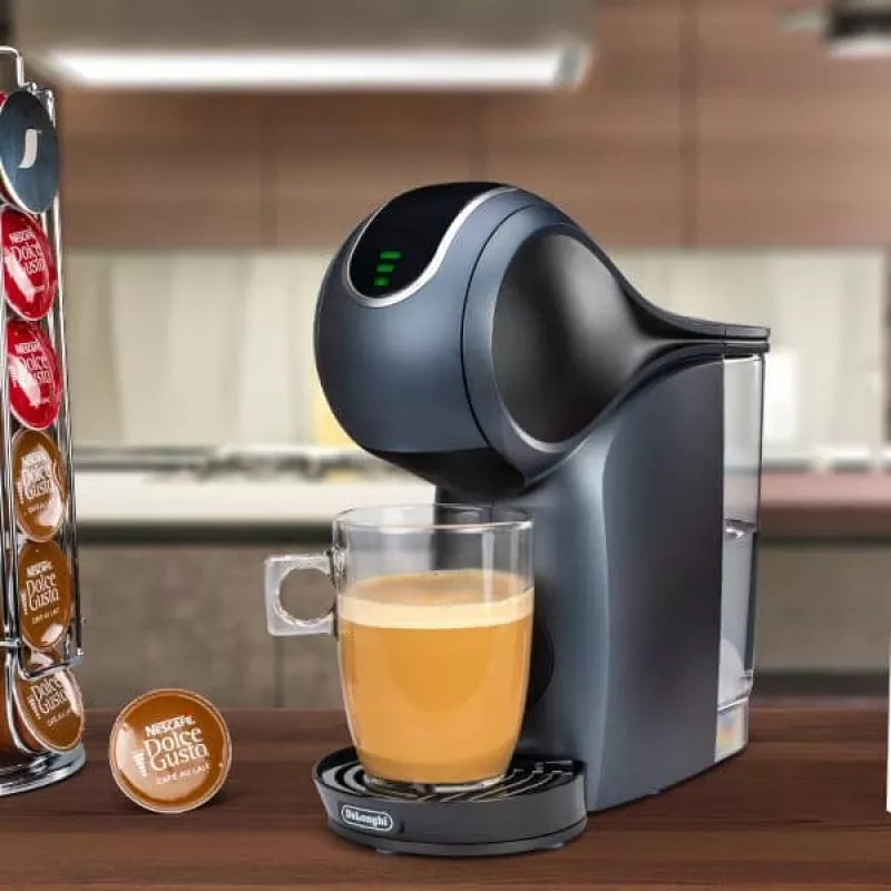 De'Longhi Genio S Touch Nescafé Dolce Gusto macchina per caffè, nero