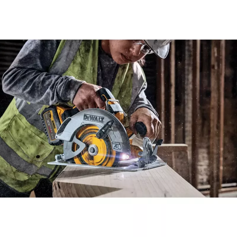 Sega circolare portatile DeWALT DCS573NT-XJ