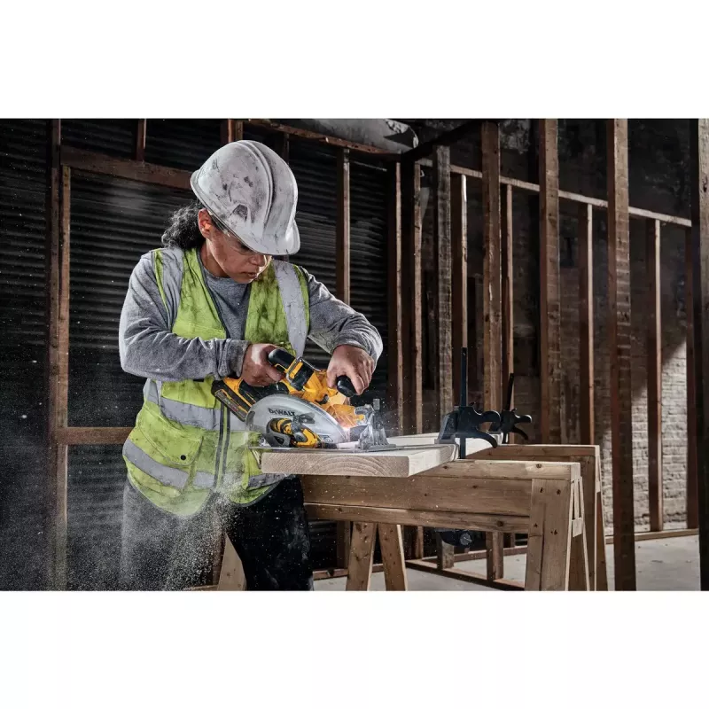 Sega circolare portatile DeWALT DCS573NT-XJ