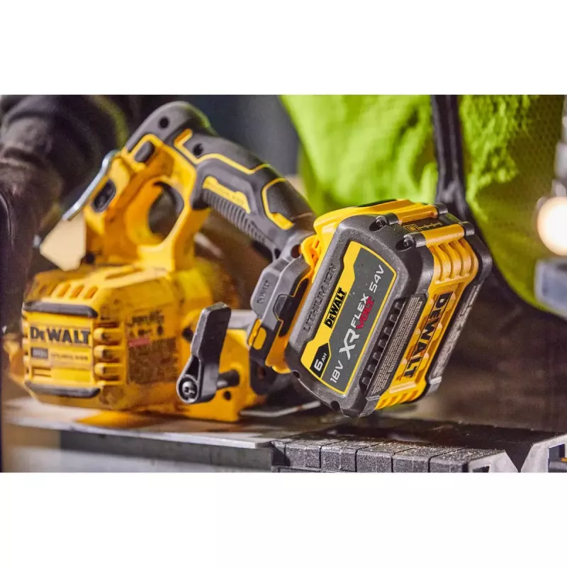 Sega circolare portatile DeWALT DCS573NT-XJ