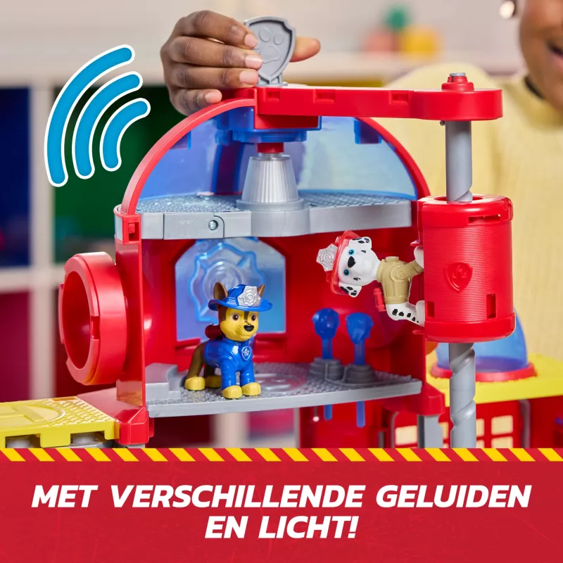 PAW Patrol Fire Rescue Command Center con figura Marshall, camion dei pompieri di soccorso, luci, lanciatore ed effetti sonori, giocattolo per bambini e bambine dai 3 anni