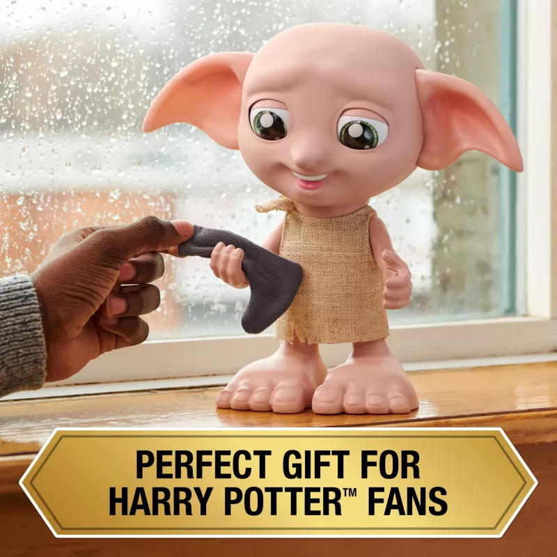 Giocattolo interattivo Wizarding World Harry Potter Dobby con funzione parlante AAA multicolore