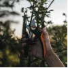 Cesoia da giardino Fiskars Plus PowerLever P721 — cesoia a incudine per rami e steli