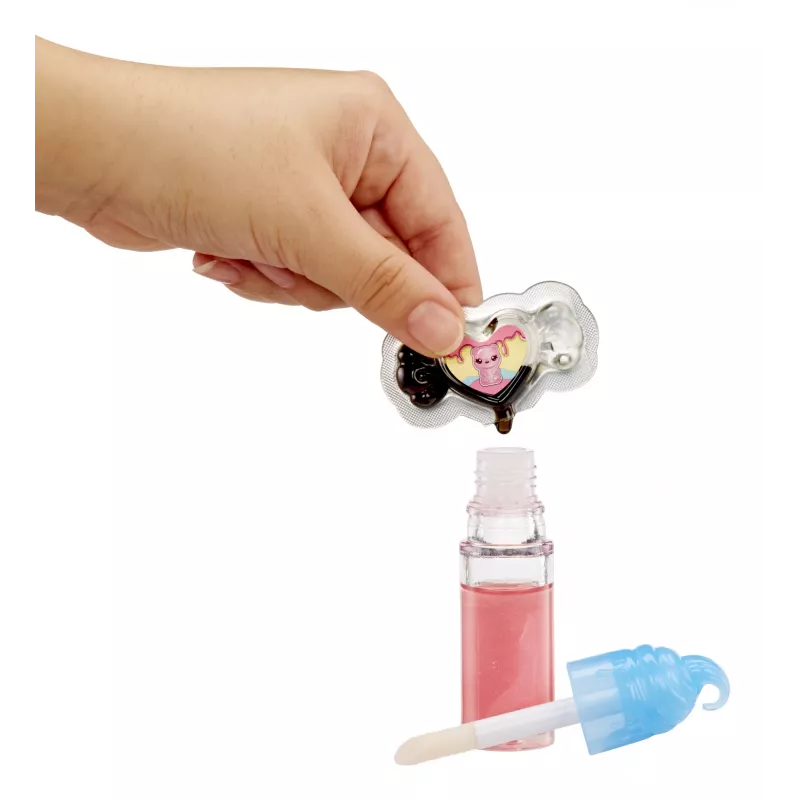 MGA Entertainment Yummiland bambola lip gloss Sour Sweeties - Gabi Gummybear