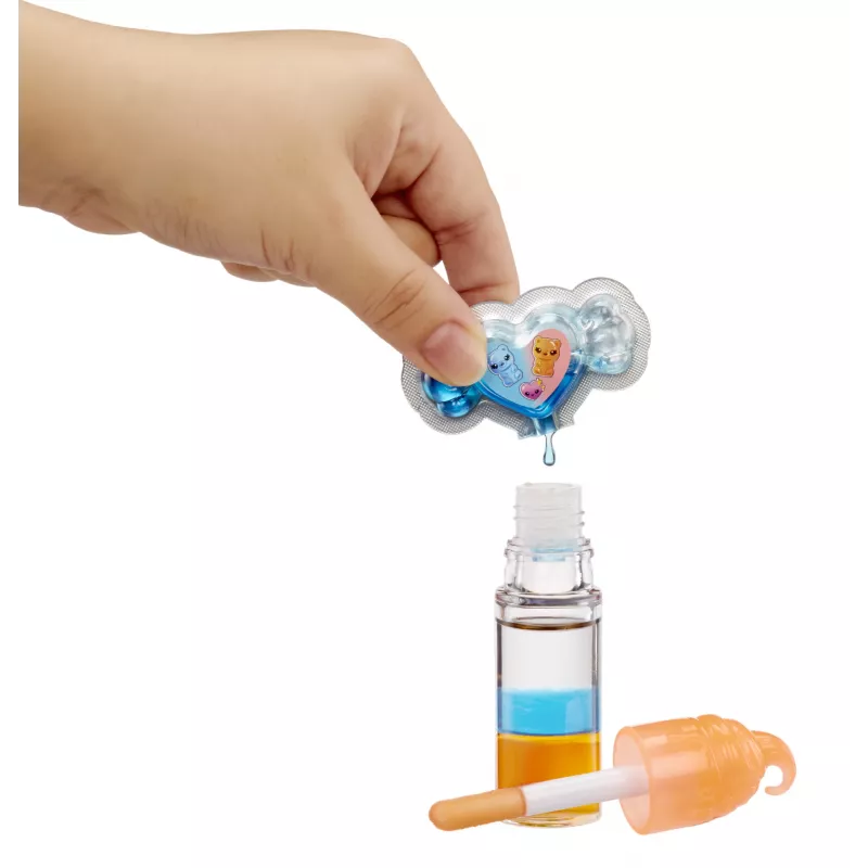 MGA Entertainment Yummiland bambola lip gloss misteriosa - Gwen Gummybear