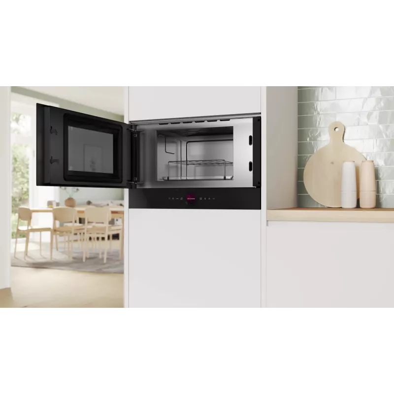 Microonde Bosch Serie 8 BEL7321B1 nero microonde combinato da piano di lavoro 21 l 900 W
