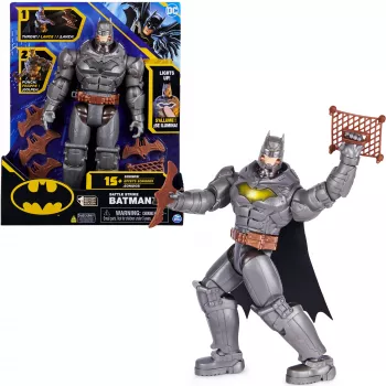DC Comics, Battle Strike Batman action figure 12 pollici, 5 accessori, oltre 20 suoni, giocattolo da collezione per bambini e bambine dai 3 anni