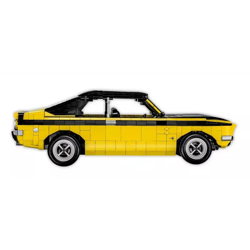 Giocattolo da costruzione Cobi Opel Manta A 1970 modello in scala 1:12, set di mattoncini