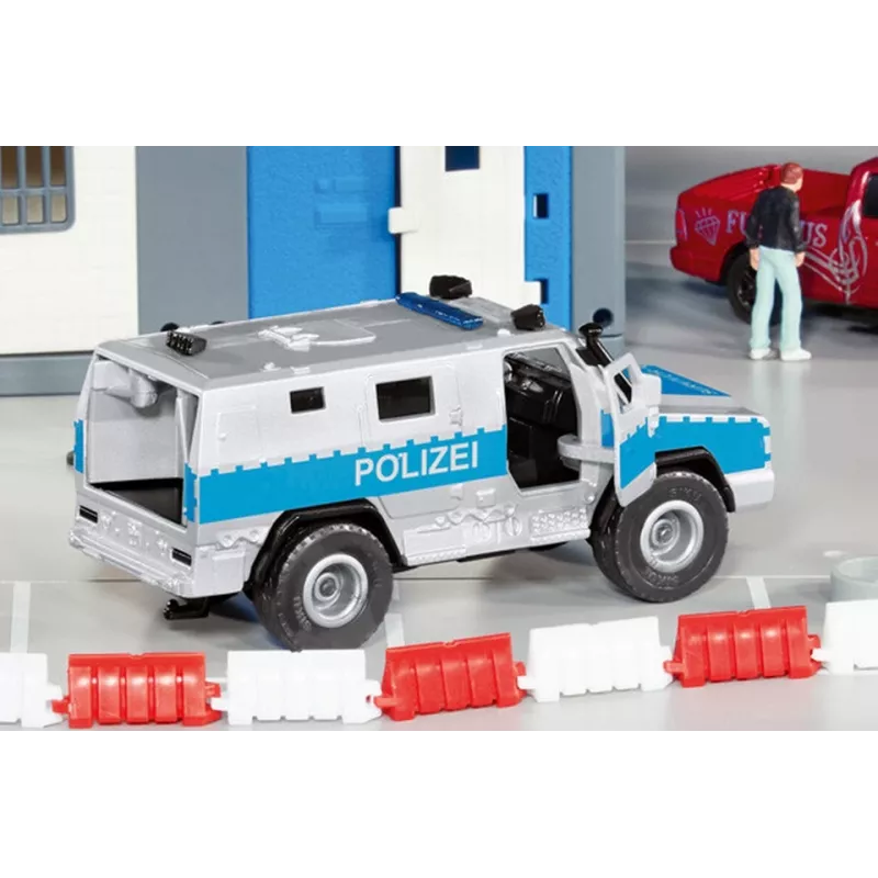 Siku Rheinmetall MAN Survivor R modellino auto della polizia preassemblato 1:50