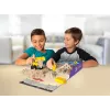 Kinetic Sand, set di gioco Dig N' Demolish con 450 g di sabbia da gioco e camion giocattolo, giocattolo sensoriale per bambini dai 5 anni