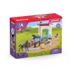 schleich HORSE CLUB box per cavalli con giumenta e puledro, scuderia, cavalli, 5 anni, multicolore, plastica