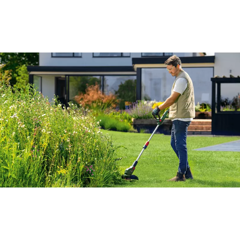 Bosch UniversalGrassCut 18V-26-500 26 cm batteria nero, verde