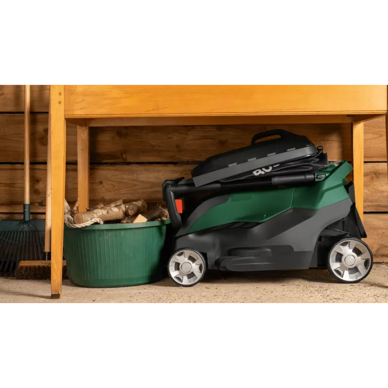 Tosaerba Bosch AdvancedRotak 40-650 — 1800 W, larghezza di taglio 40 cm, verde/nero