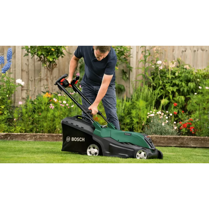 Tosaerba a batteria Bosch AdvancedRotak 36V-44-750 con batteria Li-Ion 36 V 4.0 Ah