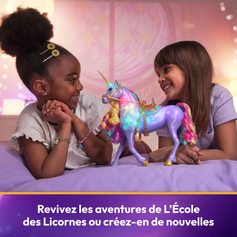 Spin Master Unicorn Academy - Magia di luce Wildstar, figura giocattolo