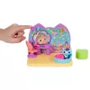 Playset camera deluxe Spin Master Gabby's Dollhouse – Wellness Room con figura giocattolo suricato
