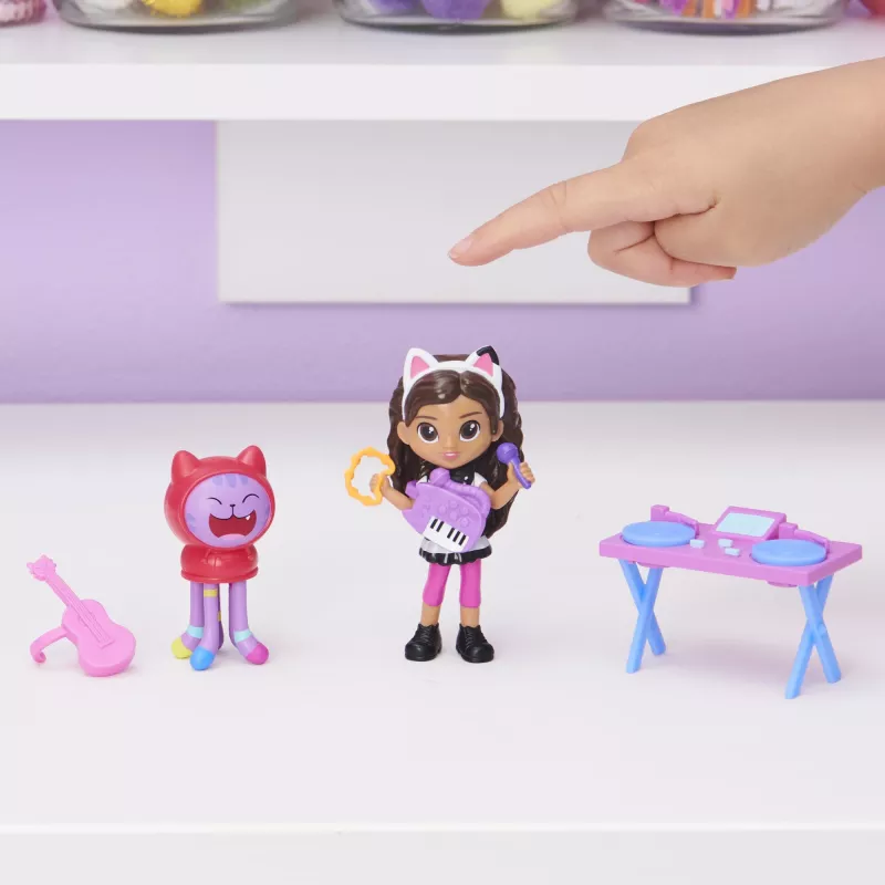 Gabby's Dollhouse, set atelier artistico con 2 personaggi giocattolo, 2 accessori, consegna e mobile, giocattolo per bambini dai 3 anni