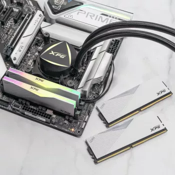DIMM 64 GB DDR5-6400 (2x 32 GB) dual kit, memoria bianca, AX5U6400C3232G-DCLARWH, Lancer RGB, INTEL XMP