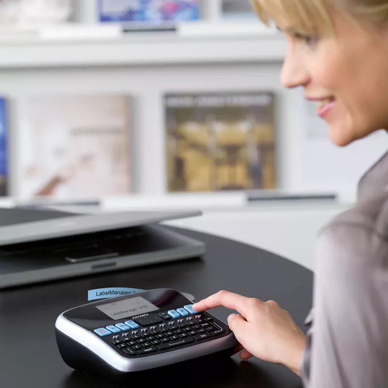 DYMO LabelManager ® ™ 210D - QWZ, QWERTZ, D1, trasferimento termico, 180 x 180 DPI, 12 mm/s, nero, argento
