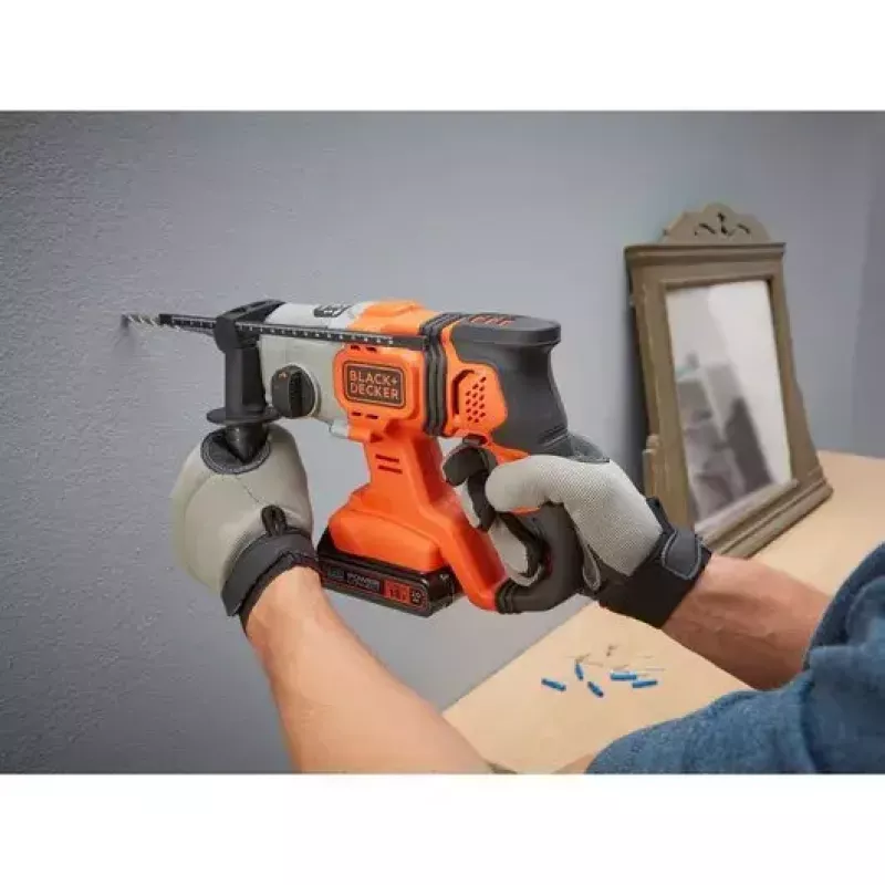 Trapano Black & Decker BCD900B-XJ