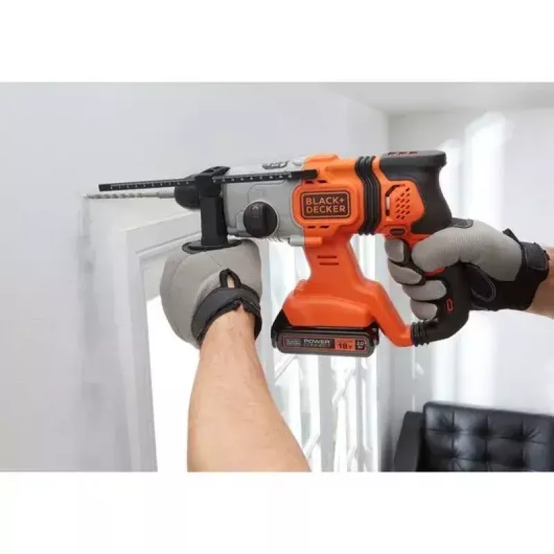 Trapano Black & Decker BCD900B-XJ
