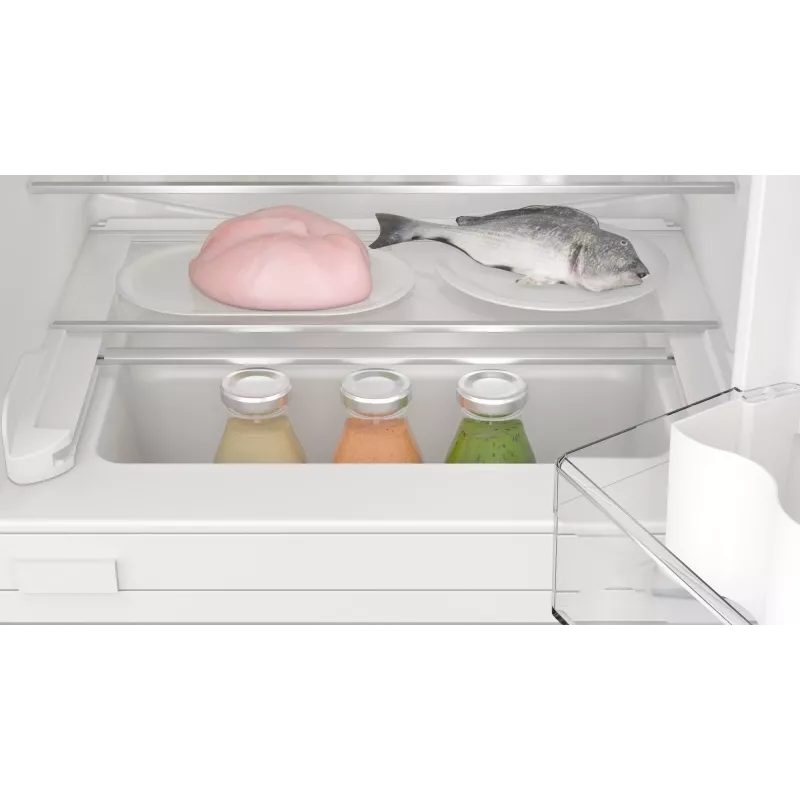 Bosch Serie 4 KUR21VFE0 frigorifero da incasso 134 L bianco
