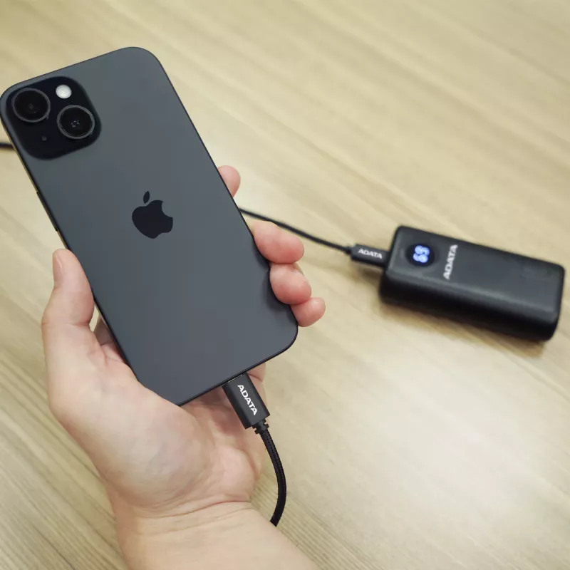 Cavo USB-C a USB-C ADATA CACC-200PN-BK, USB 2.0, 2 m, nero