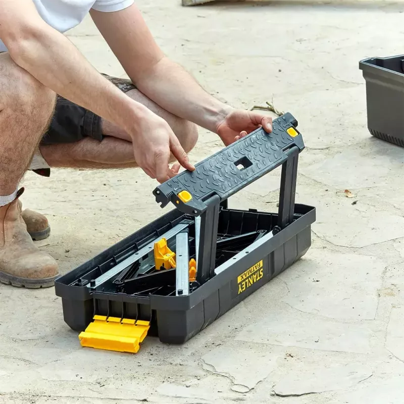 Stanley FatMax FMST81083-1 cassetta portautensili con gradino, plastica, carico 30 kg, nero/giallo