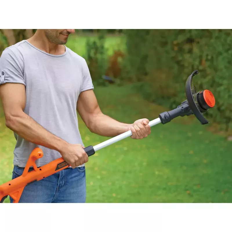 Black & Decker ST182320-QW tagliabordi a batteria, 18 V, 2,0 Ah Li-Ion, larghezza di taglio 25 cm, con batteria e caricabatterie, arancione/nero
