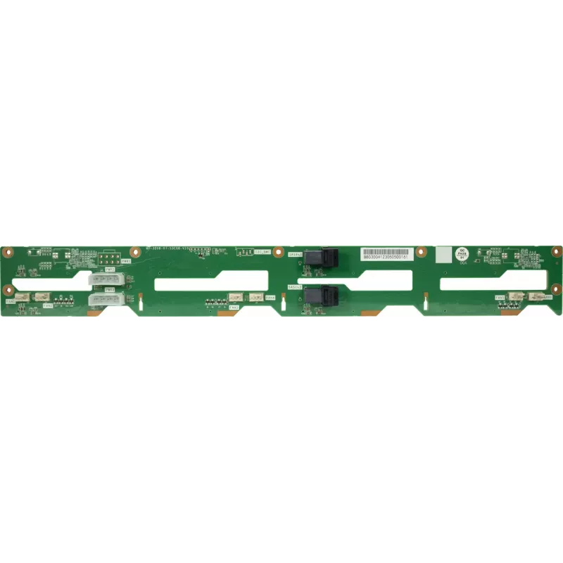 Inter-Tech IPC Storage 4U-4708 case server rack 19", 4U, 8 vani Hot-Swap HDD da 2,5/3,5", backplane SAS 12G, E-ATX, 4 ventole anteriori + 2 posteriori da 80 mm, nero