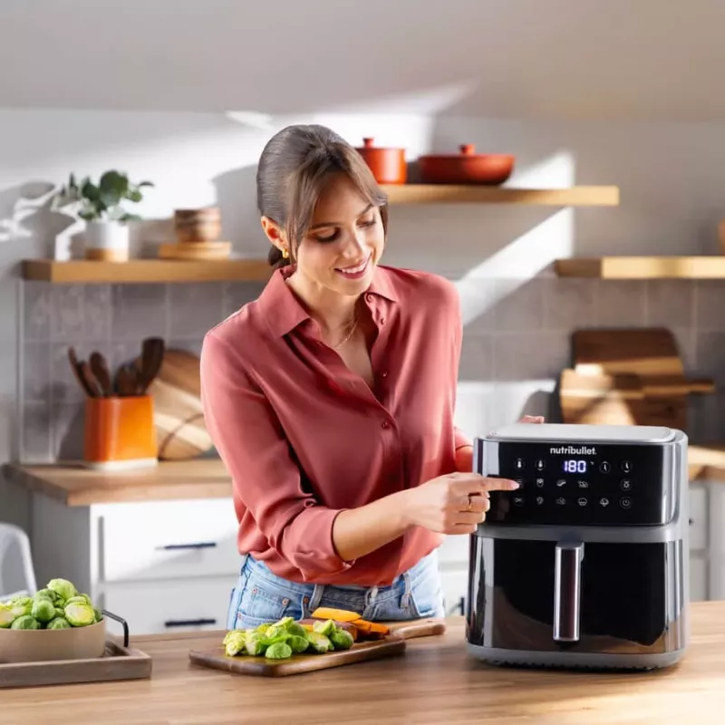NutriBullet CrispLite Vision Single 8 L friggitrice ad aria 2000 W nero