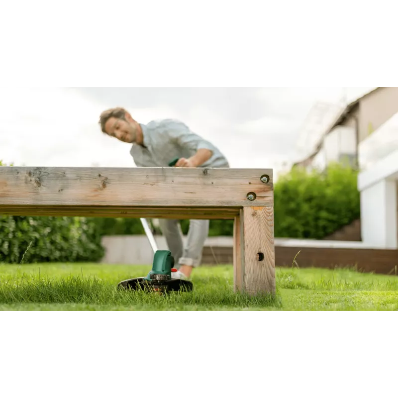 Bosch Universal GrassCut 18V-260 26 cm batteria nero, verde