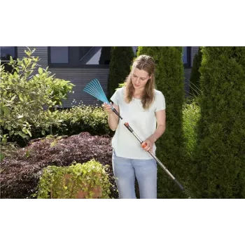 Rastrello a mano Gardena 08917-20