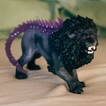 Figura Schleich ELDRADOR CREATURES Schattenlöwe 42555 da collezione