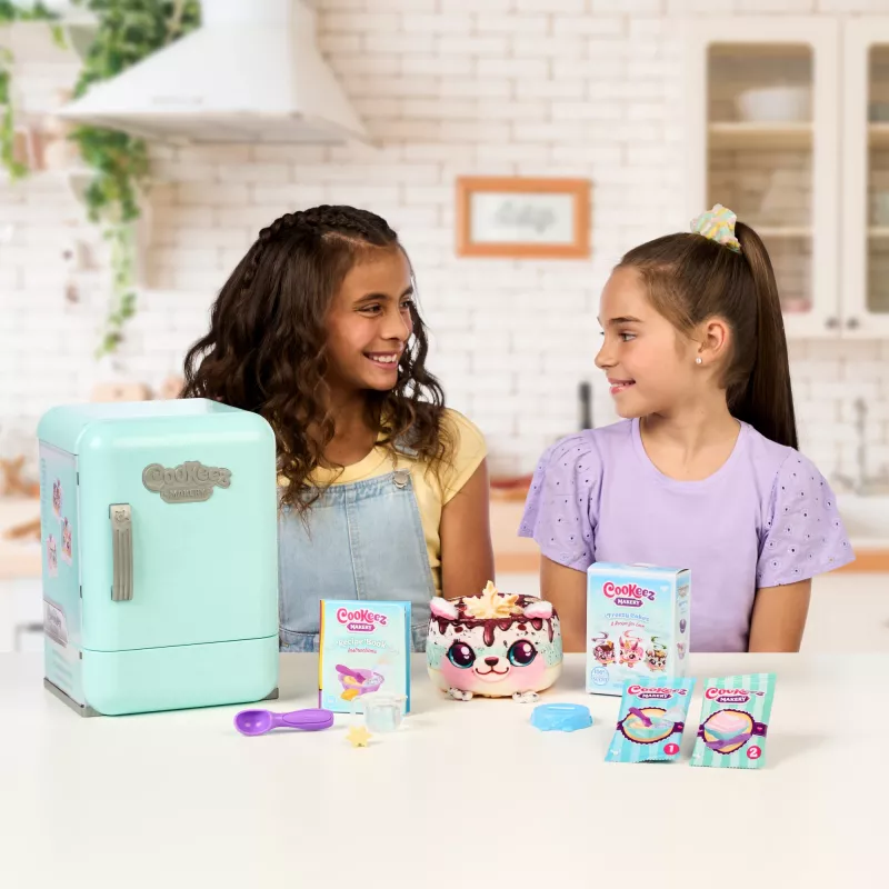 Moose Toys Cookeez Makery Freezy Cakez, bambino/bambina, 5 anni, con suono