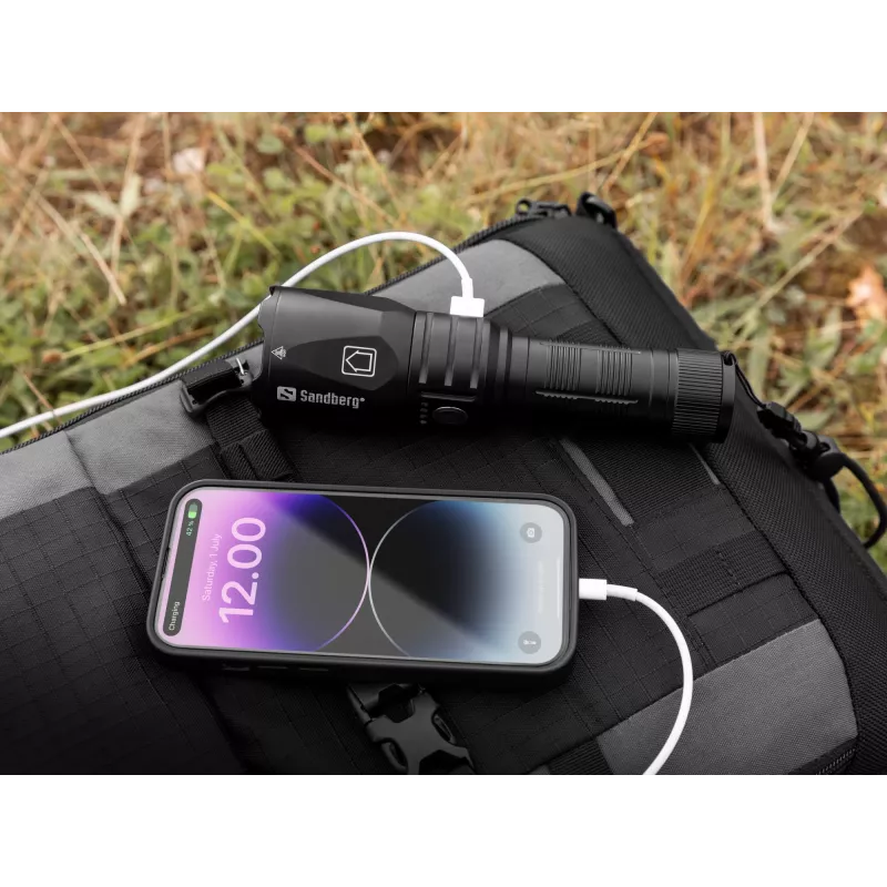Sandberg Survivor Torch Powerbank 5000, torcia portatile, nero, alluminio, IPX4, -30 – 40 °C, FCC, RoHS, UKCA, CE